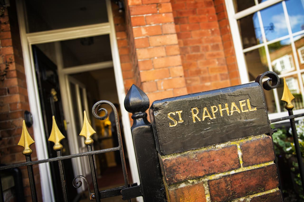 St. Raphael Guest House Йорк Экстерьер фото
